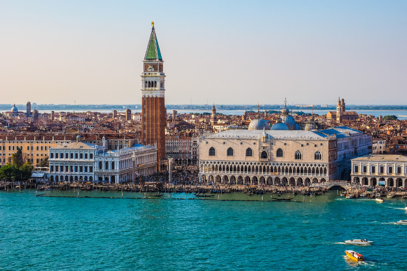 The popular Saint Marks Basilica in Venice.